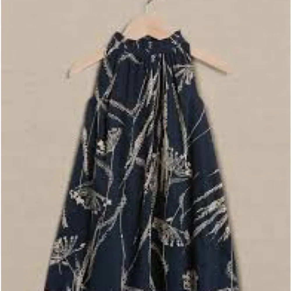Banana Republic Kids Navy Floral Blouse